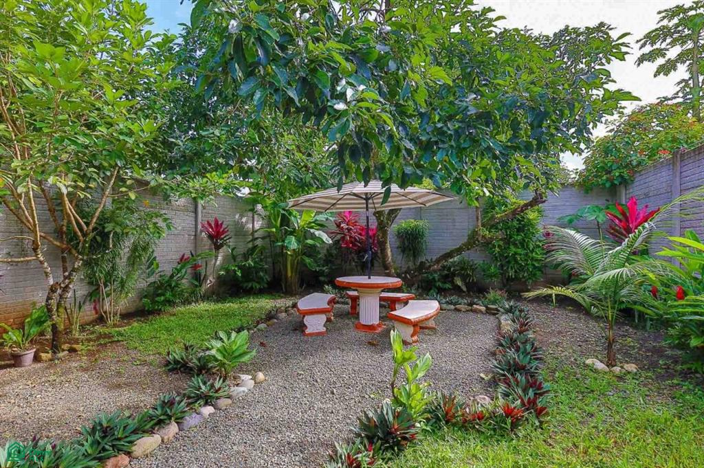 Affordable Remodeled Home for Sale Manuel Antonio , Quepos, Quepos, Puntarenas
