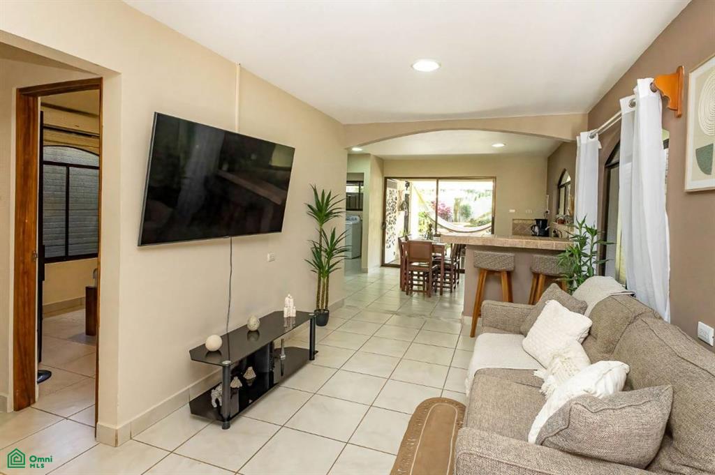 Affordable Remodeled Home for Sale Manuel Antonio , Quepos, Quepos, Puntarenas
