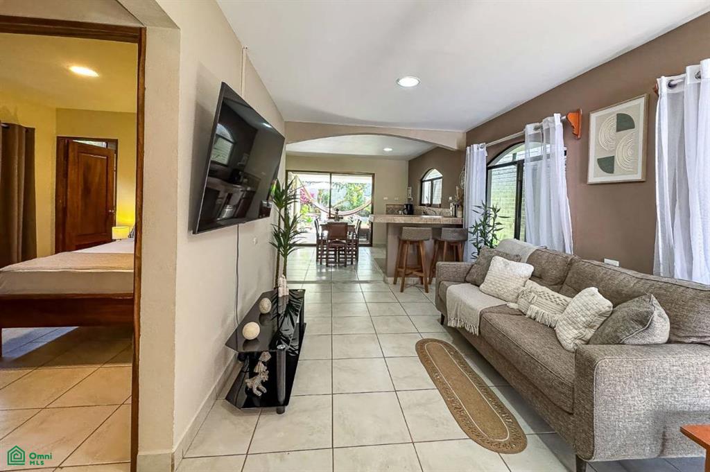 Affordable Remodeled Home for Sale Manuel Antonio , Quepos, Quepos, Puntarenas