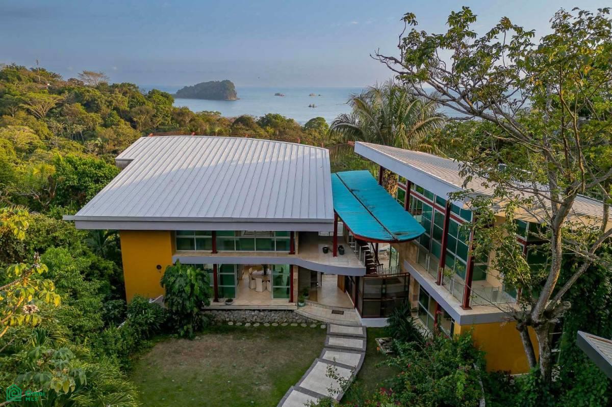 Luxury Mountain and Ocean View Villa, Quepos, Quepos, Puntarenas