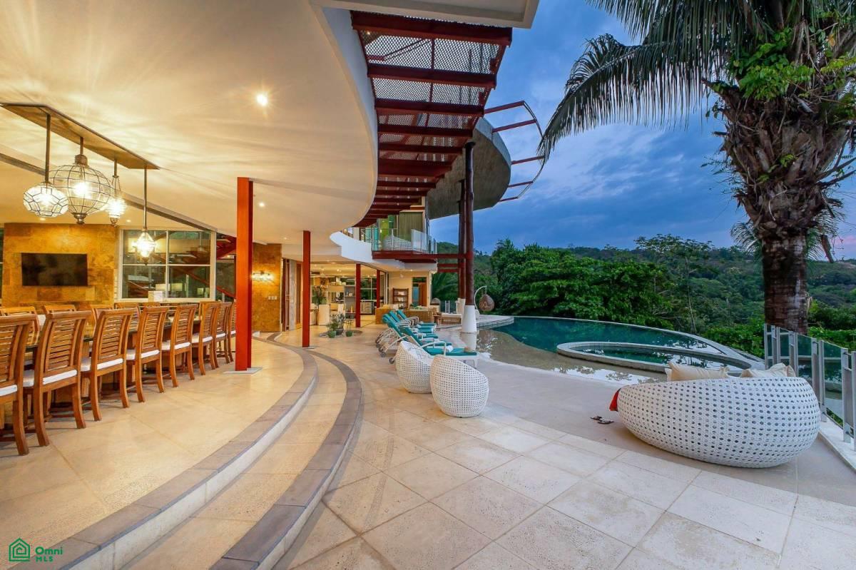Luxury Mountain and Ocean View Villa, Quepos, Quepos, Puntarenas