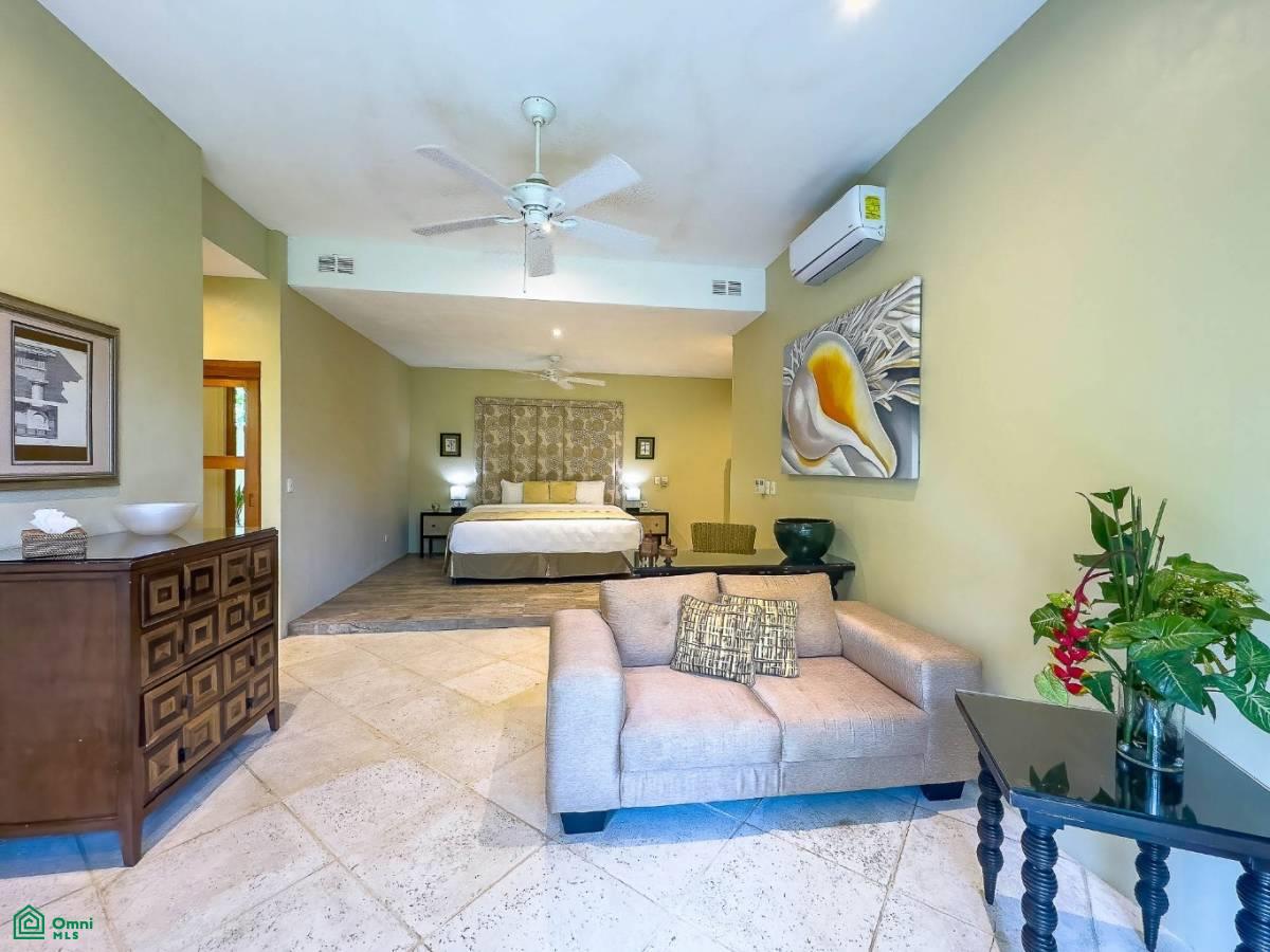 Luxury Mountain and Ocean View Villa, Quepos, Quepos, Puntarenas