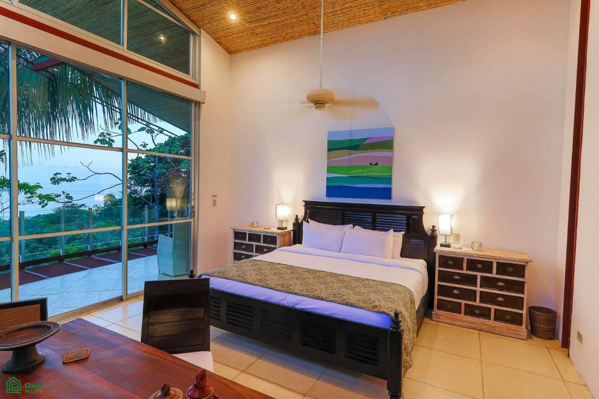 Luxury Mountain and Ocean View Villa, Quepos, Quepos, Puntarenas