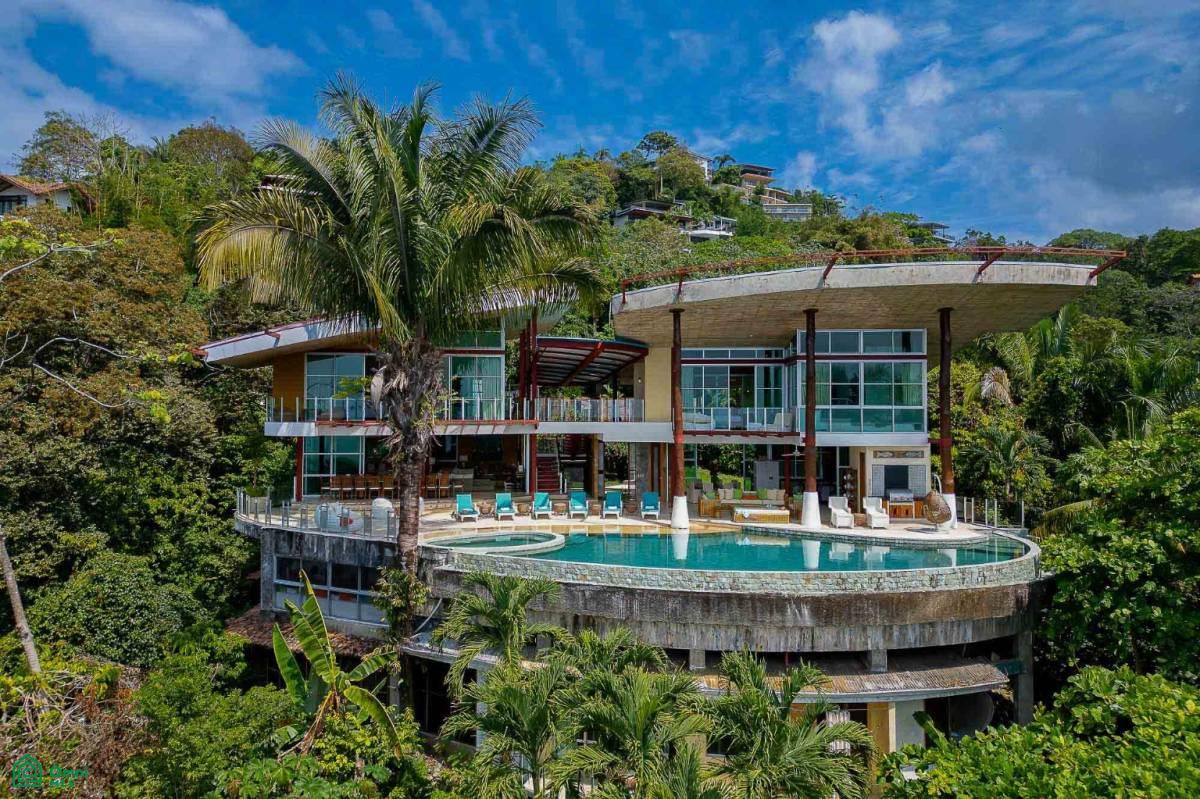 Luxury Mountain and Ocean View Villa, Quepos, Quepos, Puntarenas