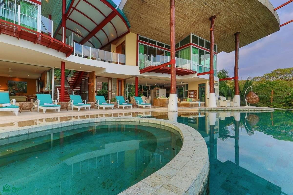 Luxury Mountain and Ocean View Villa, Quepos, Quepos, Puntarenas