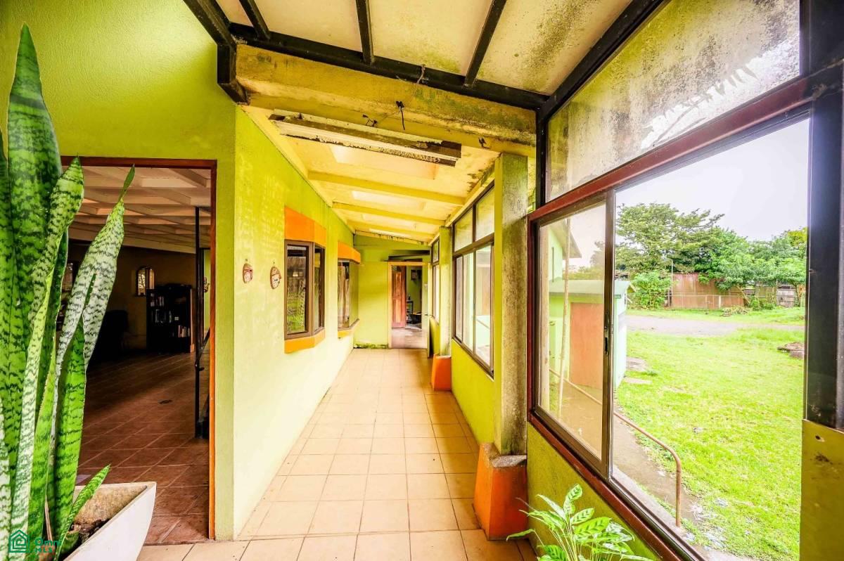 Main Road Commercial Property , Tilarán, Guanacaste
