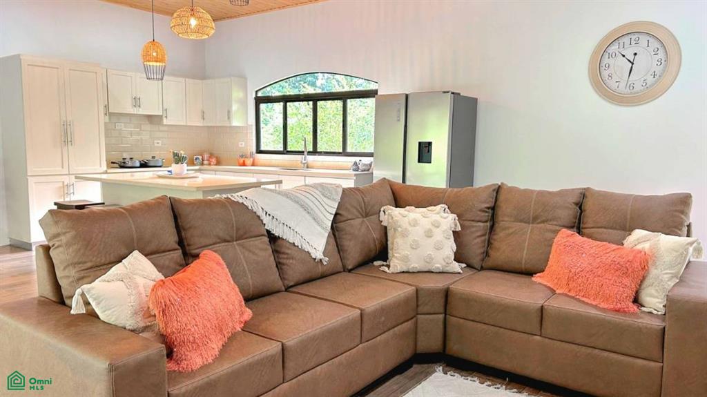 Single Level Tropical Home , Puerto Cortés, Osa, Puntarenas
