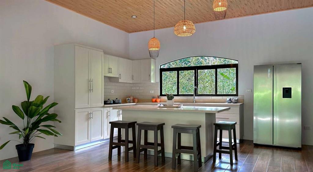 Single Level Tropical Home , Puerto Cortés, Osa, Puntarenas