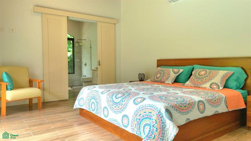 Single Level Tropical Home , Puerto Cortés, Osa, Puntarenas