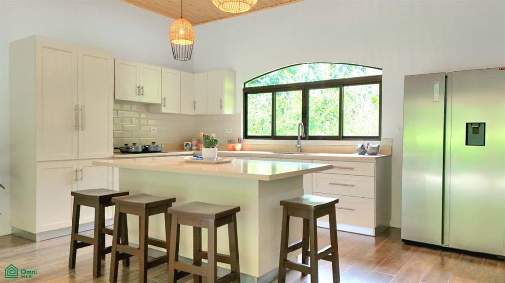 Single Level Tropical Home , Puerto Cortés, Osa, Puntarenas