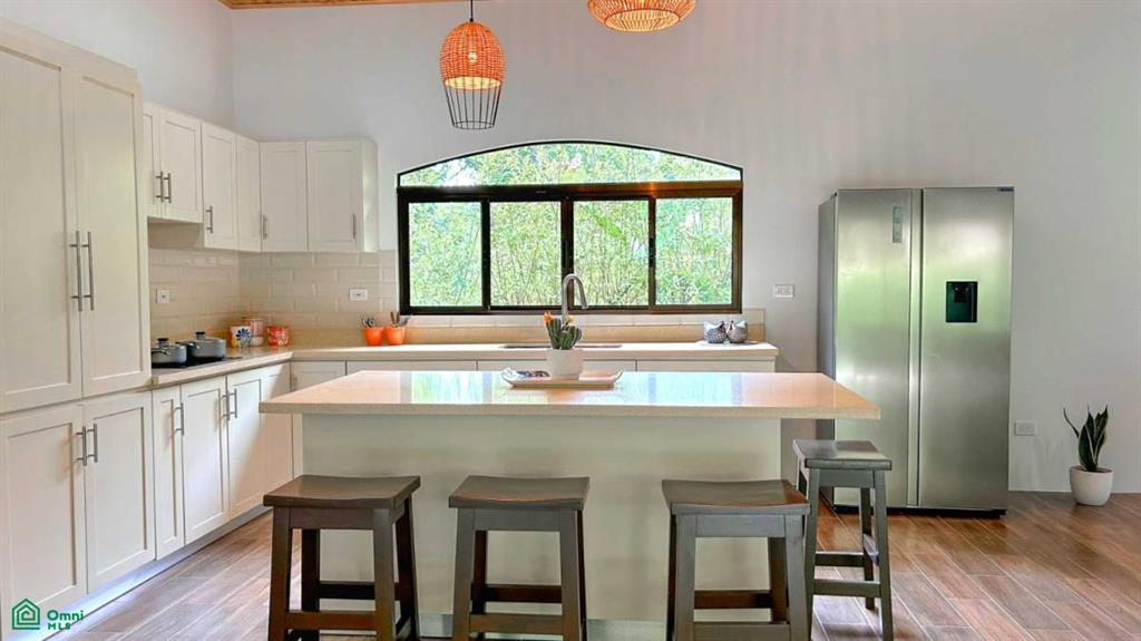 Single Level Tropical Home , Puerto Cortés, Osa, Puntarenas