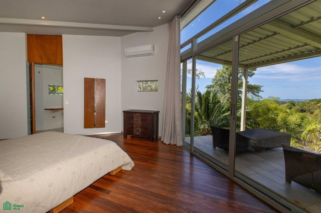 Ocean View Estate Near the Beach , Playa Esterillos, Puntarenas