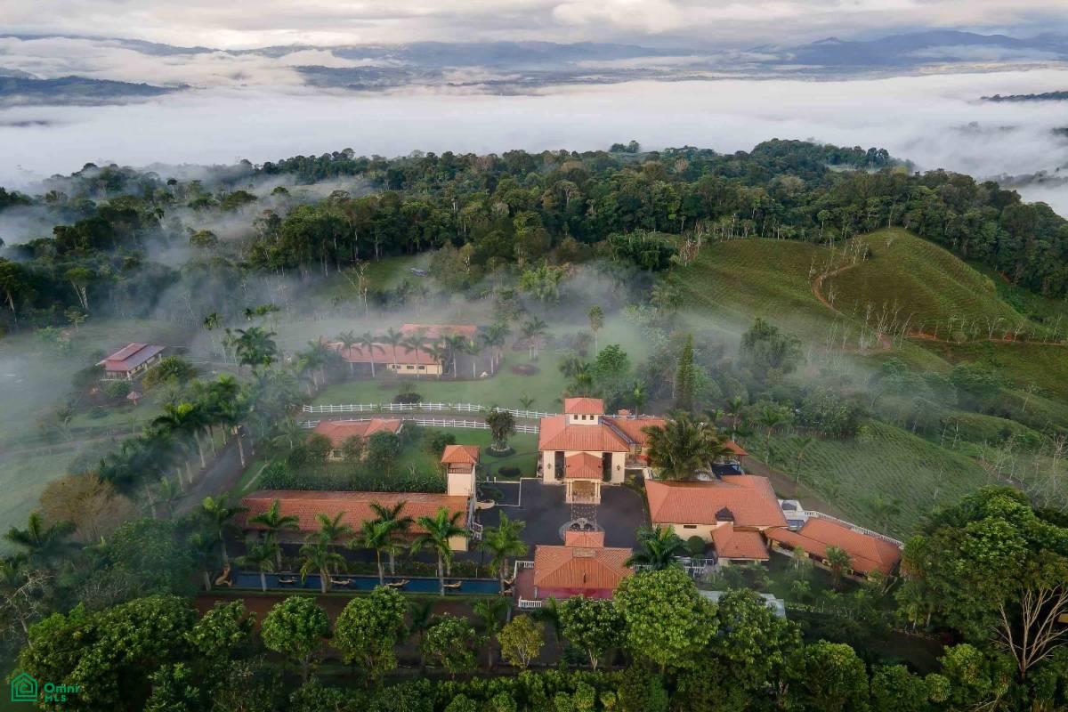 Rancho Villa Verde Grand Luxury Estate, San Isidro del General, Perez Zeledon, San Jose