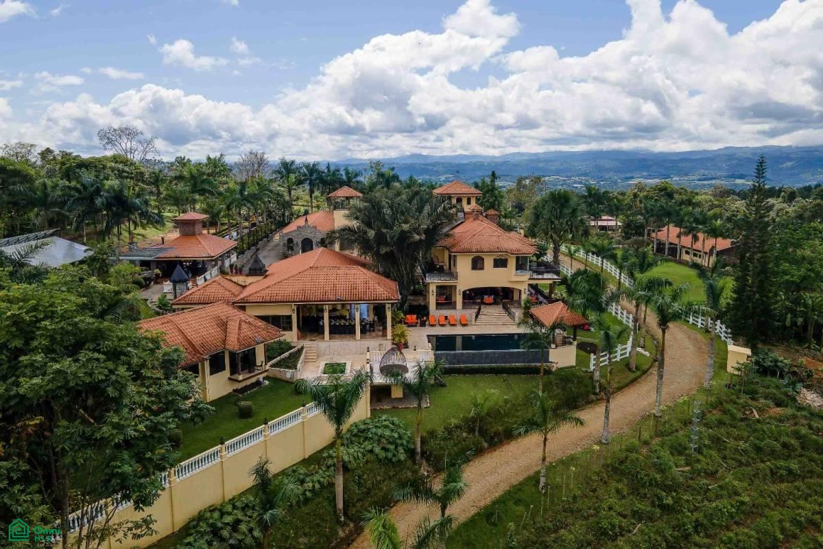 Rancho Villa Verde Grand Luxury Estate, San Isidro del General, Perez Zeledon, San Jose