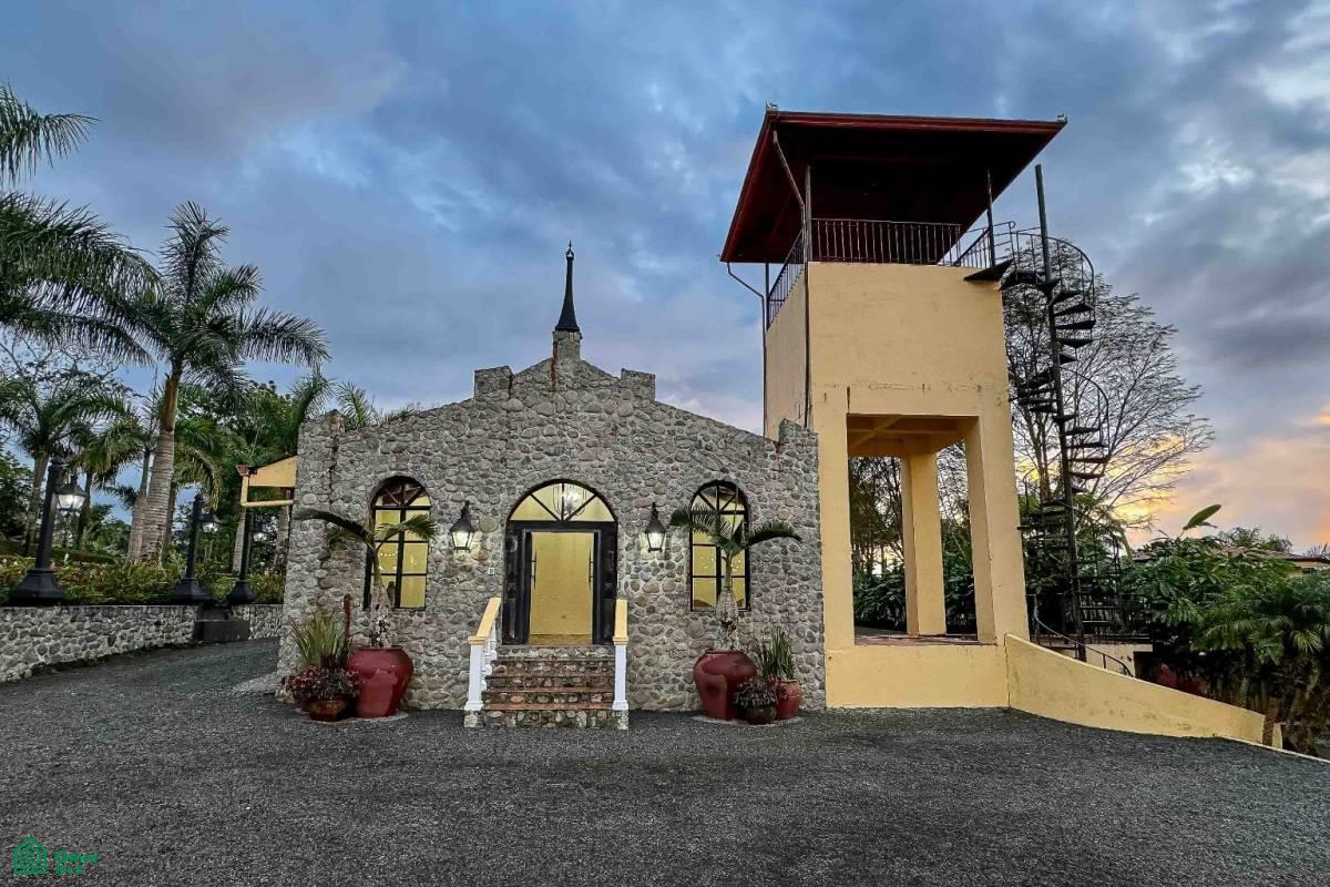 Rancho Villa Verde Grand Luxury Estate, San Isidro del General, Perez Zeledon, San Jose