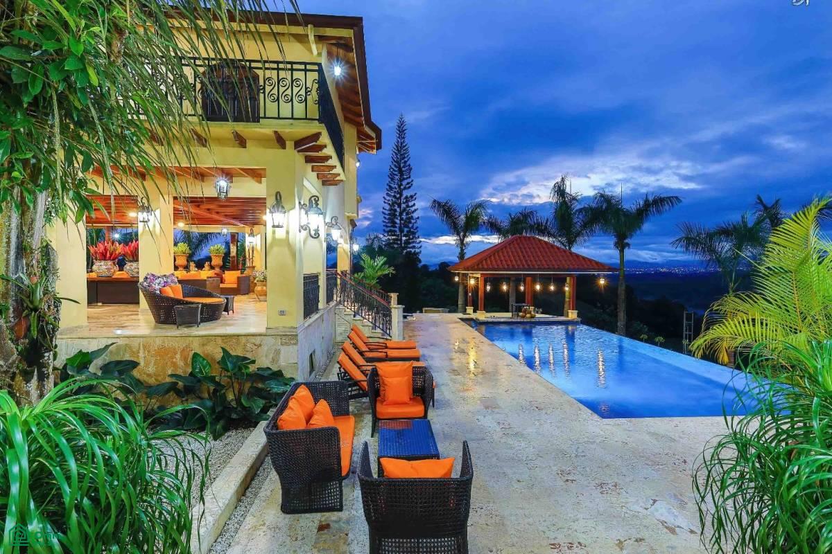 Rancho Villa Verde Grand Luxury Estate, San Isidro del General, Perez Zeledon, San Jose