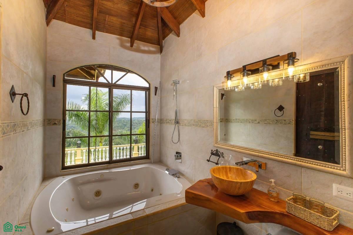 Rancho Villa Verde Grand Luxury Estate, San Isidro del General, Perez Zeledon, San Jose