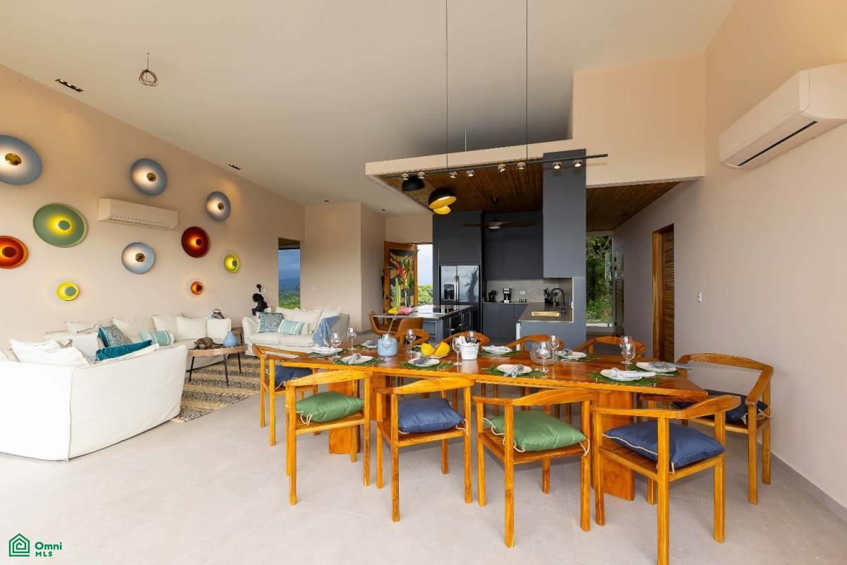 Private Gated Community Modern Luxury Villa near Marina, Quepos, Quepos, Puntarenas