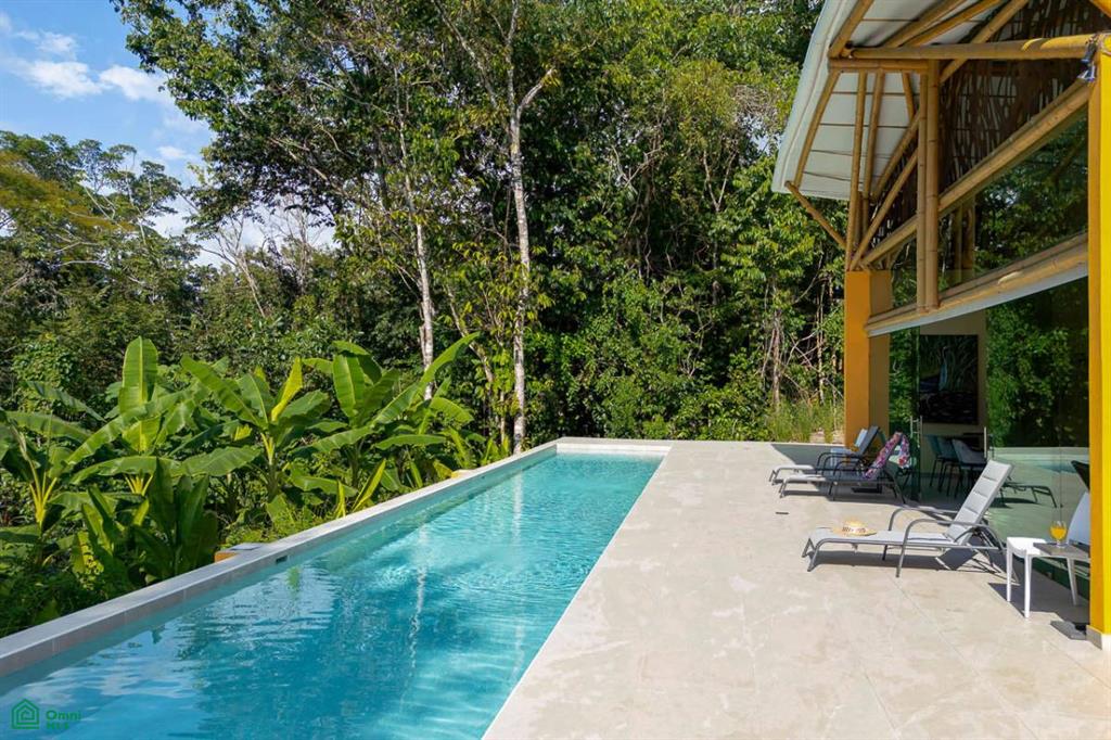 Gated Community near Marina Villa Bamboo Luxury Jungle Retreat, Quepos, Quepos, Puntarenas