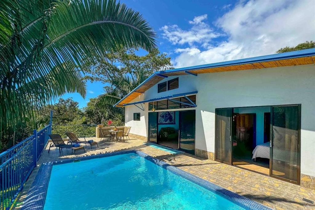 Gated Community Casa Cayena Private Family Home, Quepos, Quepos, Puntarenas