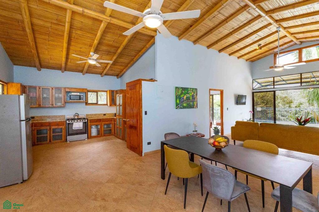 Gated Community Casa Cayena Private Family Home, Quepos, Quepos, Puntarenas