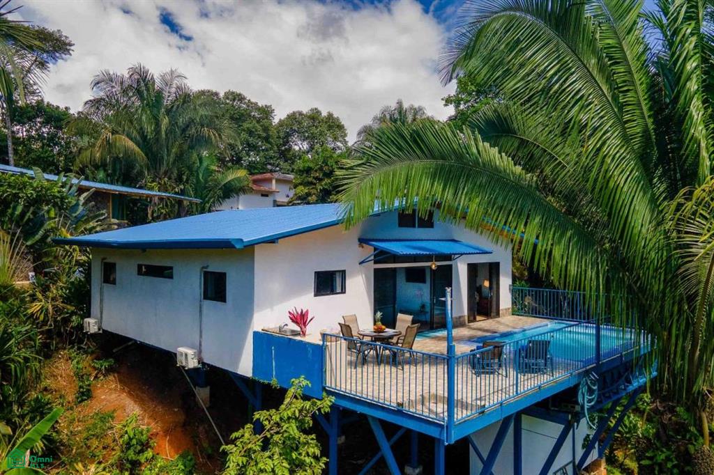 Gated Community Casa Cayena Private Family Home, Quepos, Quepos, Puntarenas