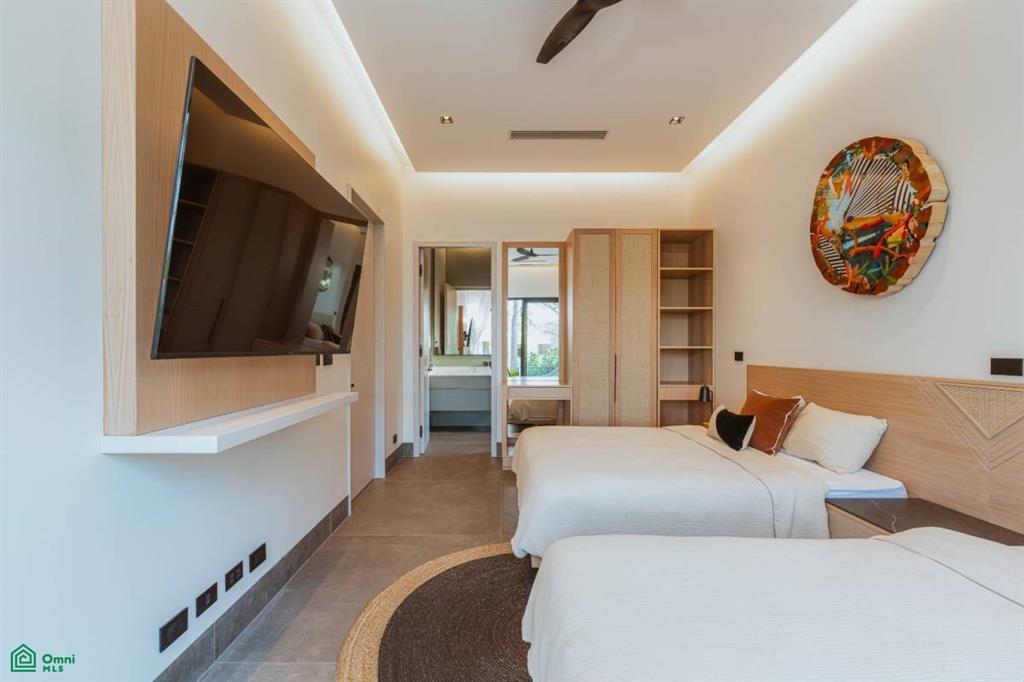 7 Bedroom Newly Built Estate Modern Home with Guest Villa, Santa Cruz, Guanacaste