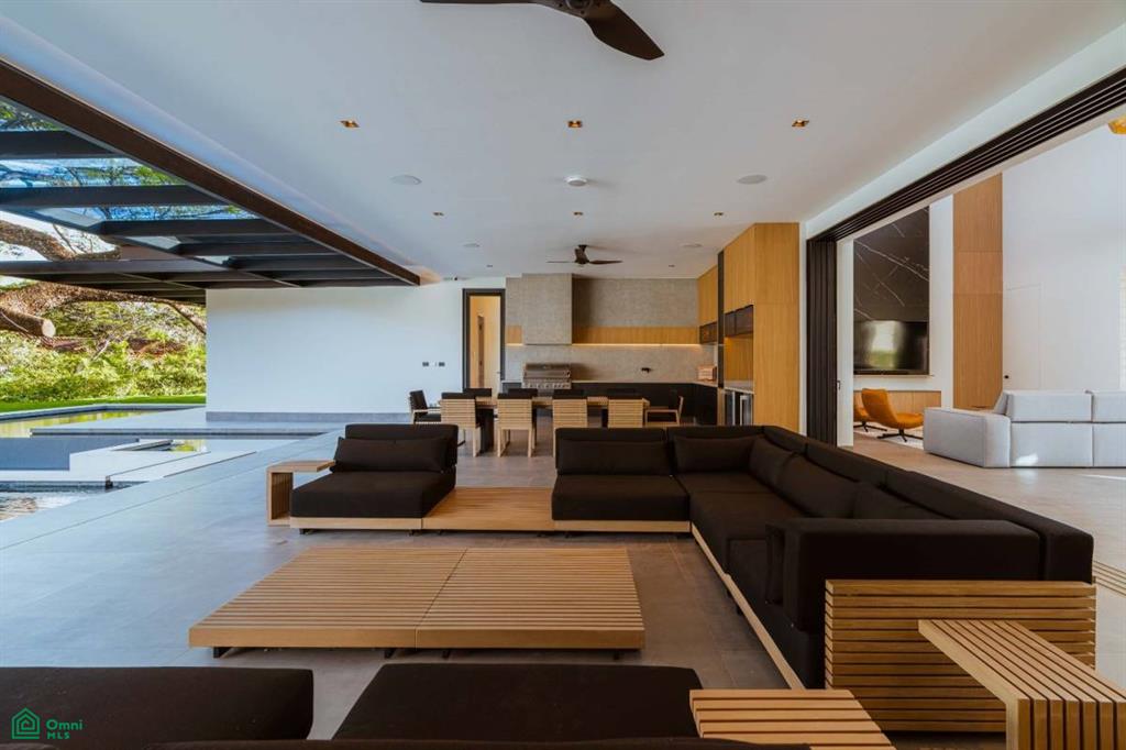 7 Bedroom Newly Built Estate Modern Home with Guest Villa, Santa Cruz, Guanacaste