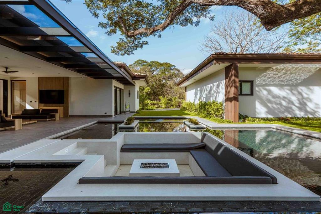 7 Bedroom Newly Built Estate Modern Home with Guest Villa, Santa Cruz, Guanacaste