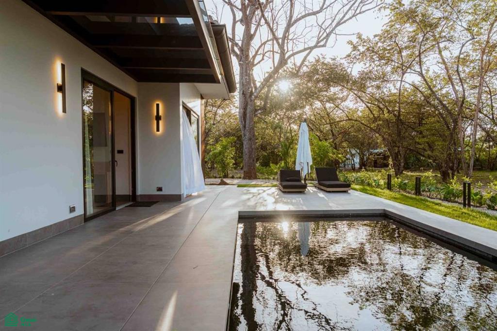 7 Bedroom Newly Built Estate Modern Home with Guest Villa, Santa Cruz, Guanacaste