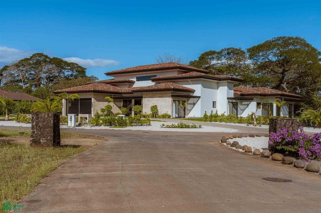 7 Bedroom Newly Built Estate Modern Home with Guest Villa, Santa Cruz, Guanacaste