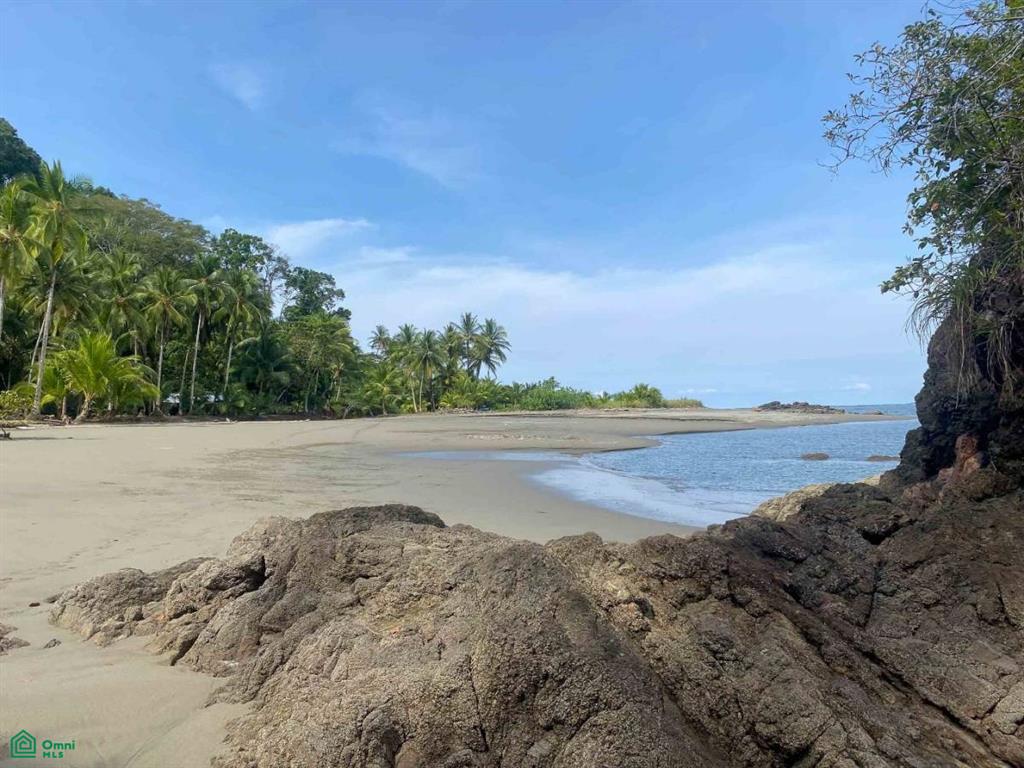Casa Roja Lodge Off-Grid Luxury Retreat, Bahía Drake, Osa, Puntarenas