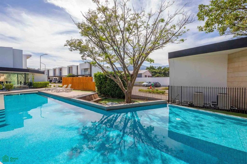 Luxury Property in Gated Community Exclusive Turnkey Home, Pozos, San Jose