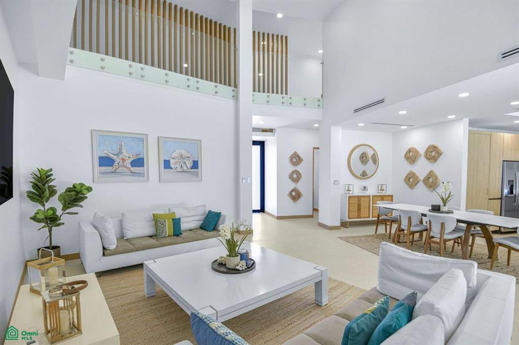Gated Community Unit 14 Contemporary Beach Residence, Jacó, Garabito, Puntarenas