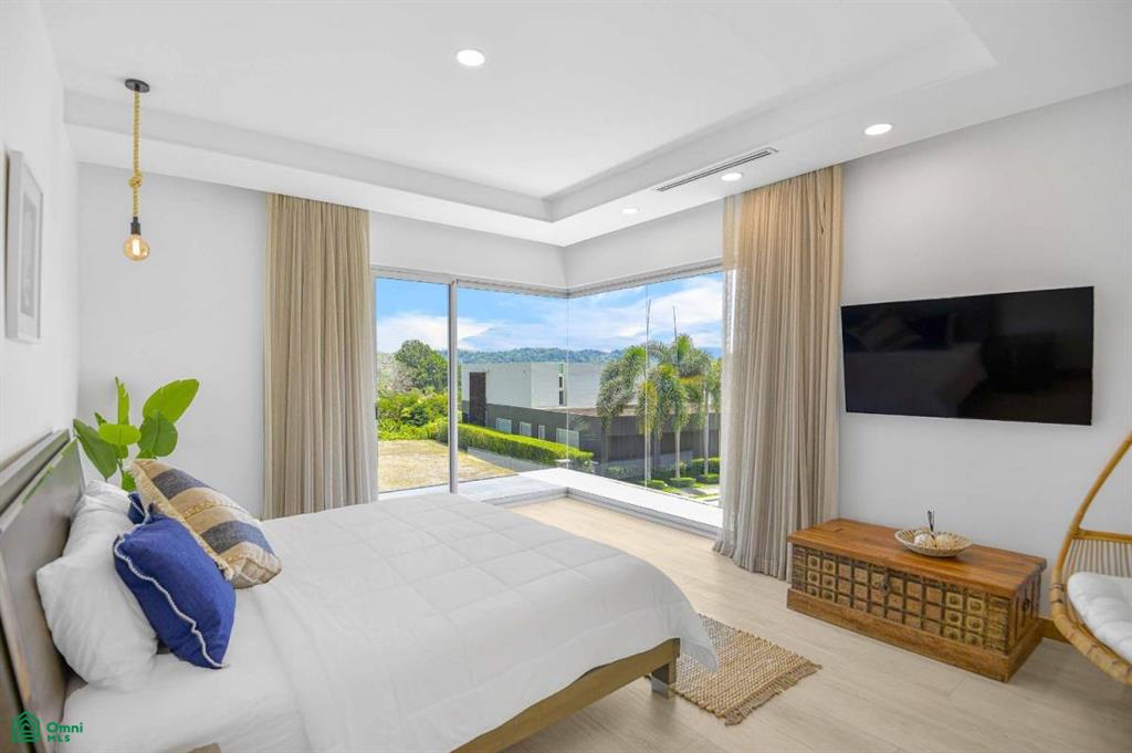 Gated Community Unit 14 Contemporary Beach Residence, Jacó, Garabito, Puntarenas