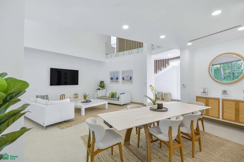 Gated Community Unit 14 Contemporary Beach Residence, Jacó, Garabito, Puntarenas