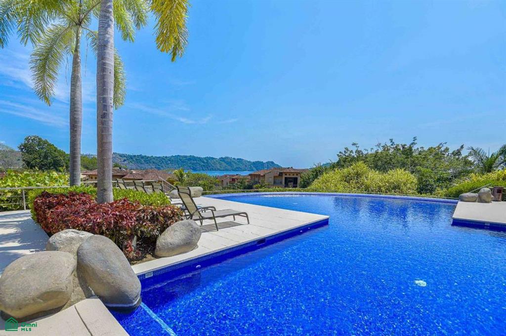 Gated Community Unit 14 Contemporary Beach Residence, Jacó, Garabito, Puntarenas