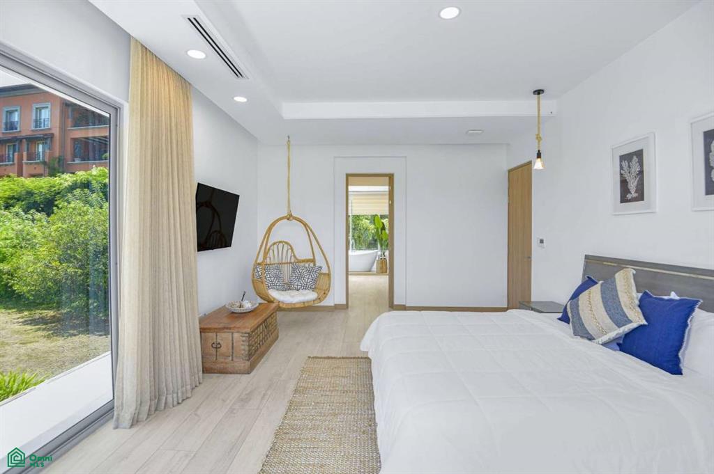 Gated Community Unit 14 Contemporary Beach Residence, Jacó, Garabito, Puntarenas