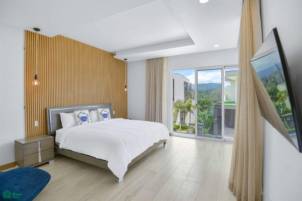 Gated Community Unit 14 Contemporary Beach Residence, Jacó, Garabito, Puntarenas