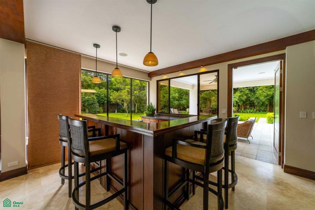 Classical Elegance City Family Home, Escazú, San Jose