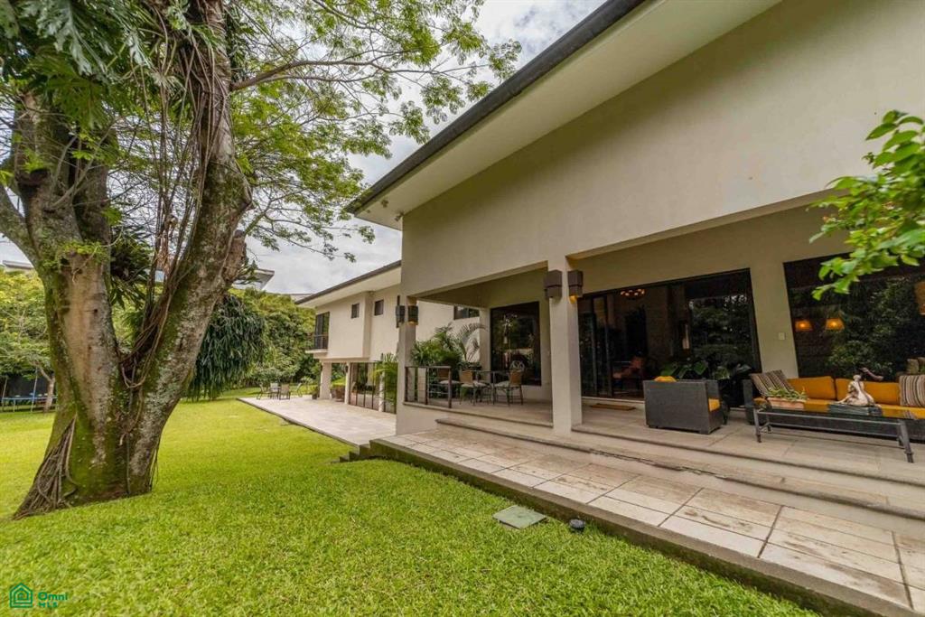 Classical Elegance City Family Home, Escazú, San Jose