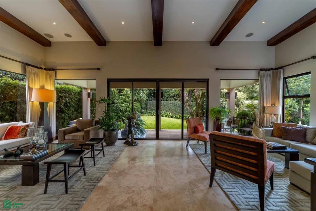 Classical Elegance City Family Home, Escazú, San Jose