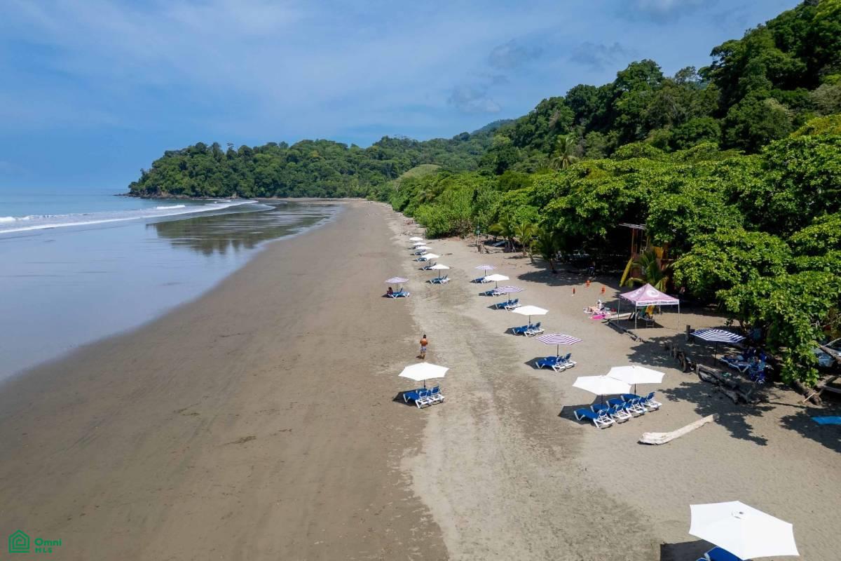 Strong value Walk to beach Hermosa Villa, Bahía Ballena, Osa, Puntarenas