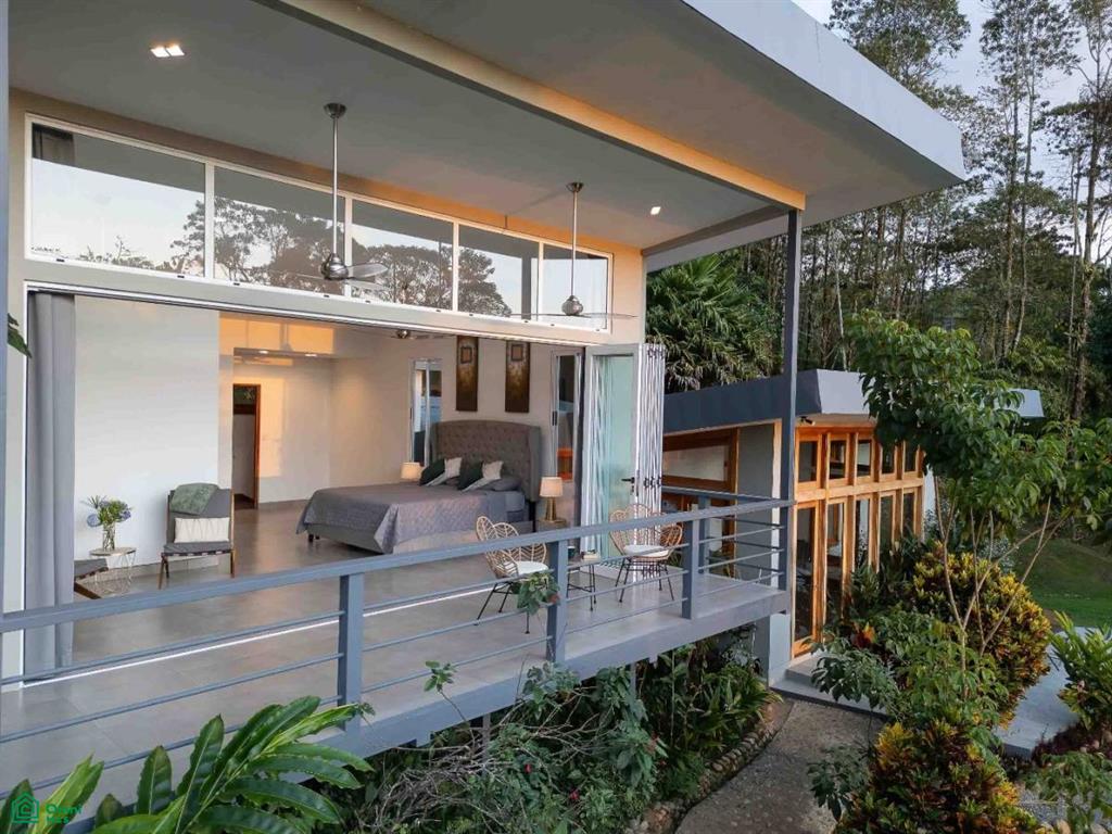 Luxurious Mountain Villa Retreat at the Base of Mt. Chirripo Villa Chirripo, Rivas, Perez Zeledon, San Jose
