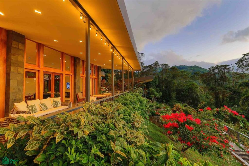 Luxurious Mountain Villa Retreat at the Base of Mt. Chirripo Villa Chirripo, Rivas, Perez Zeledon, San Jose