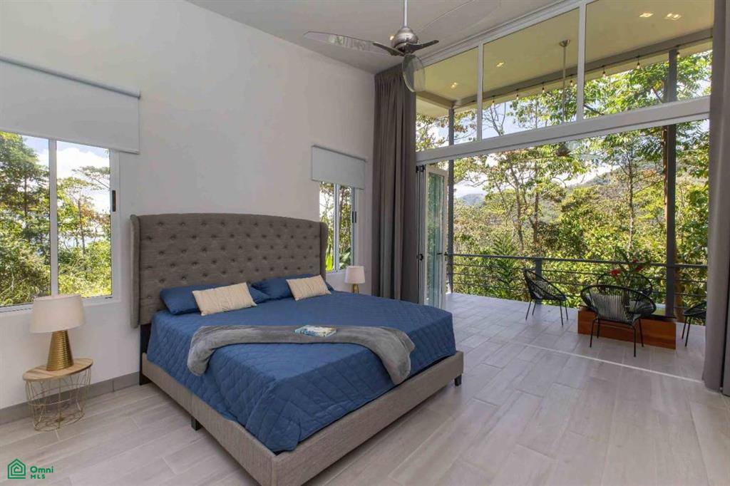 Luxurious Mountain Villa Retreat at the Base of Mt. Chirripo Villa Chirripo, Rivas, Perez Zeledon, San Jose