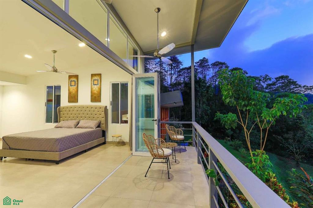 Luxurious Mountain Villa Retreat at the Base of Mt. Chirripo Villa Chirripo, Rivas, Perez Zeledon, San Jose