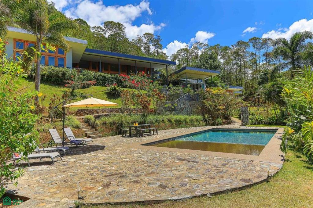Luxurious Mountain Villa Retreat at the Base of Mt. Chirripo Villa Chirripo, Rivas, Perez Zeledon, San Jose