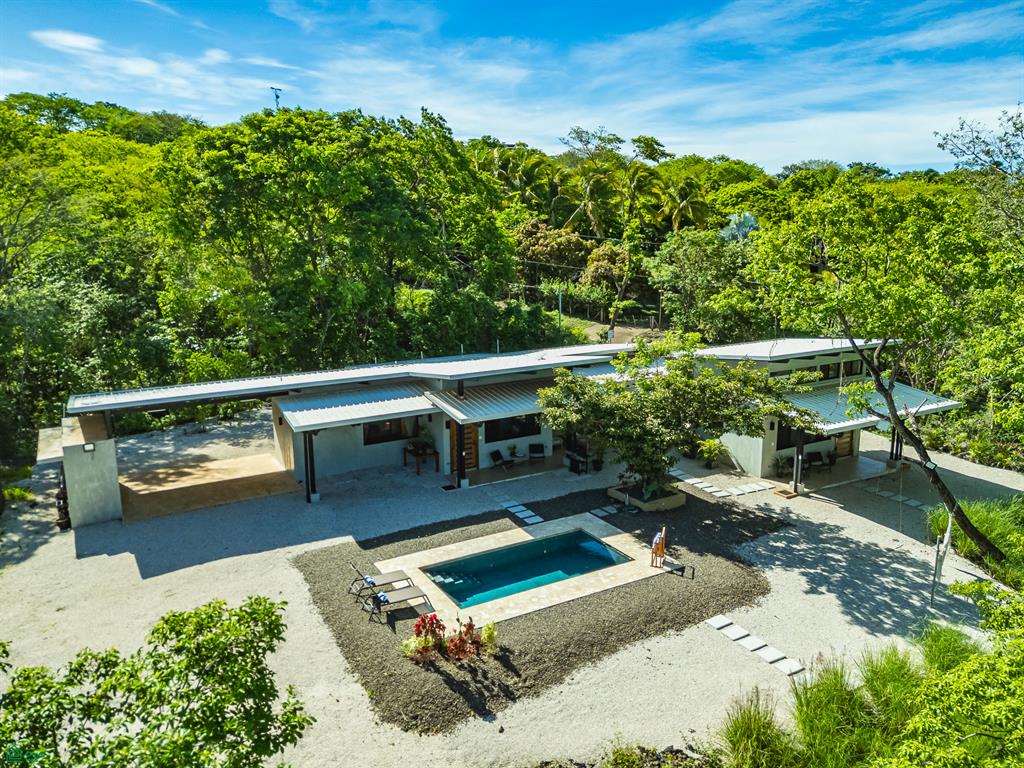 Pool Villa with Guest Studio Private Nature Home, Veintisiete de Abril, Santa Cruz, Guanacaste