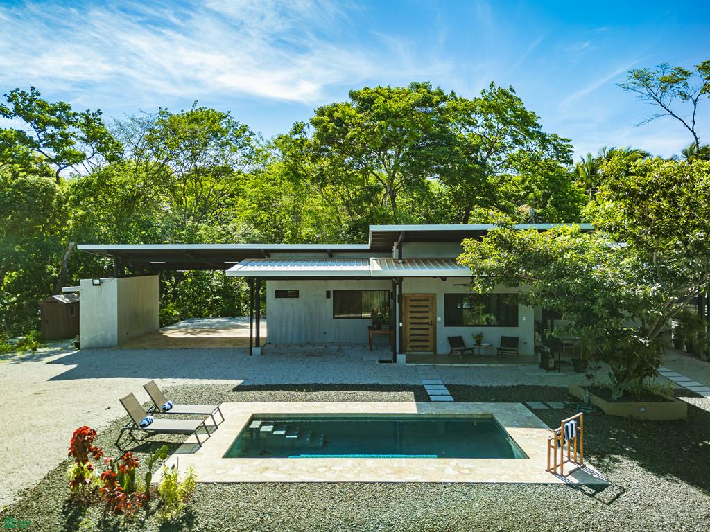Pool Villa with Guest Studio Private Nature Home, Veintisiete de Abril, Santa Cruz, Guanacaste